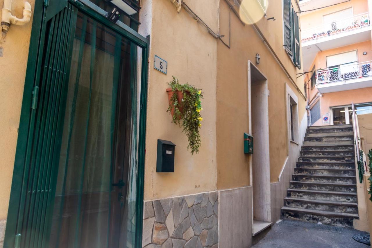 218 - Le Petit Bijou, Centro Storico Di Sanremo - 800M Dall'Ariston Apartman Kültér fotó